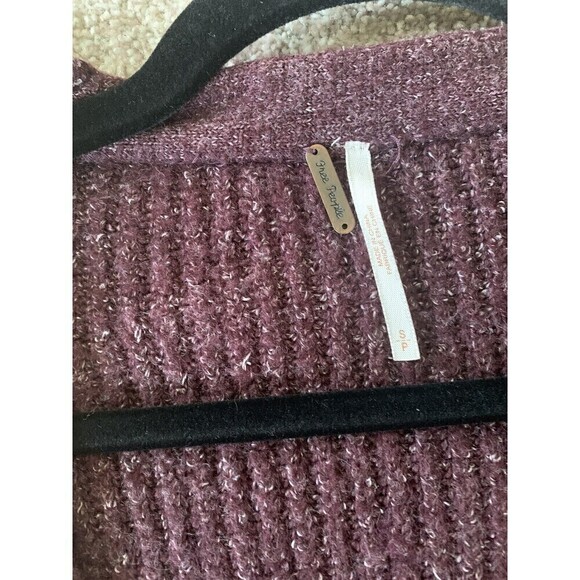 Free People Oversized Purple Cardigan Size Small - Picture 4 of 5